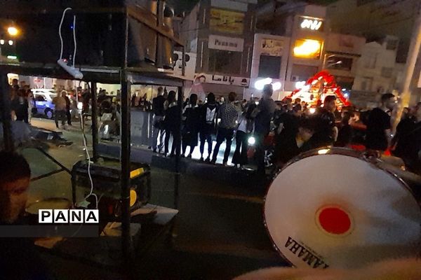 عزاداری شب عاشورا در سطح شهرستان قدس همراه با تعزیه‌خوانی