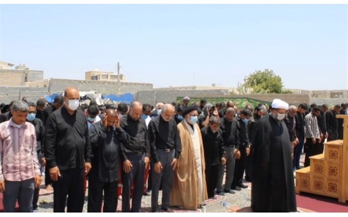 نماز ظهر عاشورا در رودان اقامه شد/فیلم