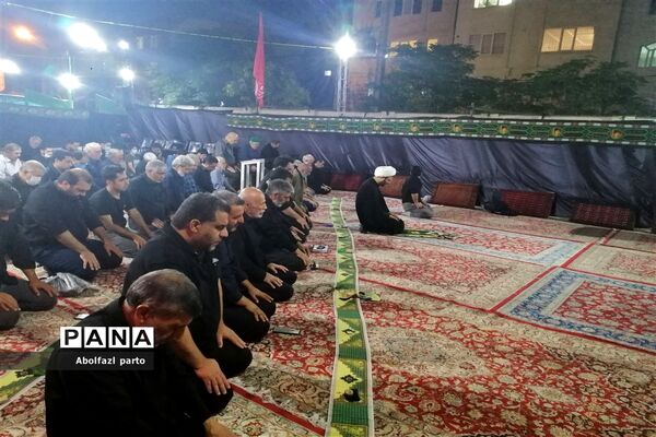 مراسم شام غریبان اباعبدالله الحسین در مشهد مقدس
