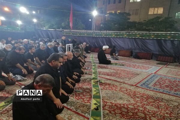 مراسم شام غریبان اباعبدالله الحسین در مشهد مقدس