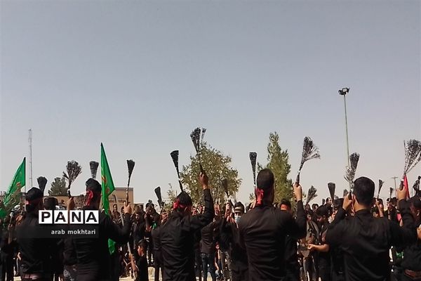 برگزاری مراسم روز عاشورا در محمد آباد اصفهان