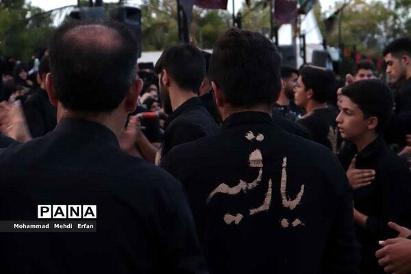 آیین خیمه‌سوزان و شام غریبان درآباده