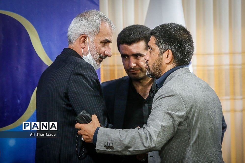 جلسه شورای عالی  جشنواره‌ها و مسابقات ورزش دانش‌آموزی