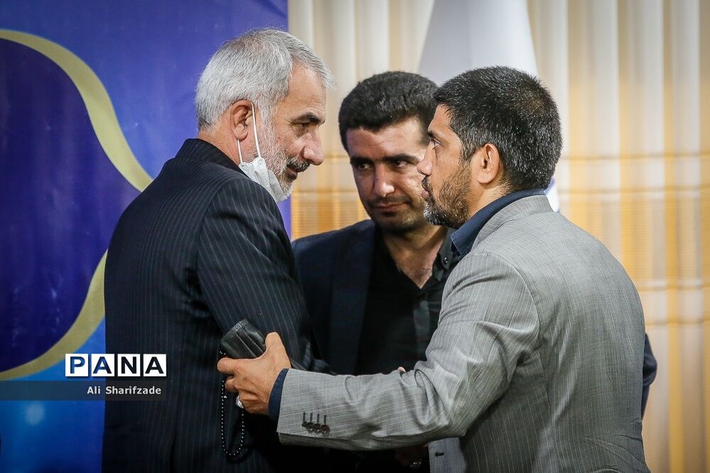 جلسه شورای عالی  جشنواره‌ها و مسابقات ورزش دانش‌آموزی