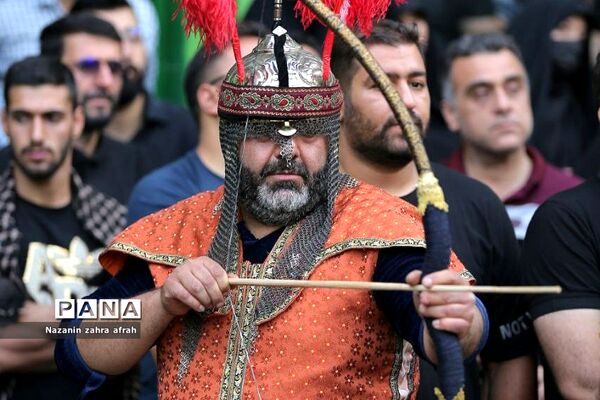 مراسم تعزیه‌خوانی در رینه لاریجان