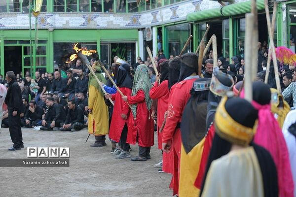 مراسم تعزیه‌خوانی در رینه لاریجان