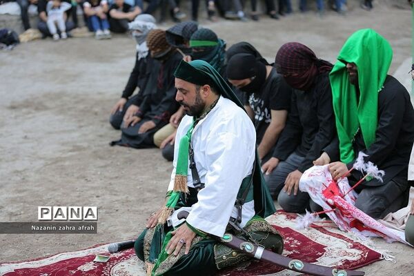 مراسم تعزیه‌خوانی در رینه لاریجان