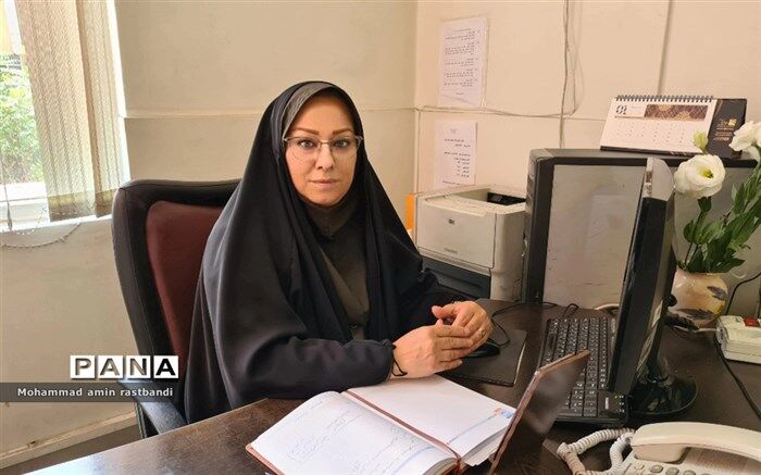 ‌معلمان به‌عنوان بهترین مشاور نقش مهمی در هدایت تحصیلی دانش‌آموزان دارند