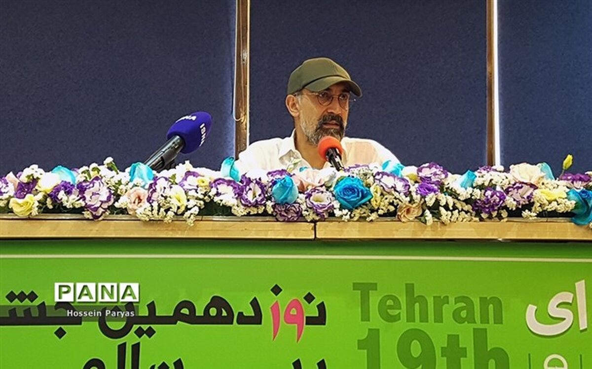 هادی حجازی‌فر: متقاضیان حضور در جشنواره نمایش عروسکی افزایش ۴۰ درصدی داشته است