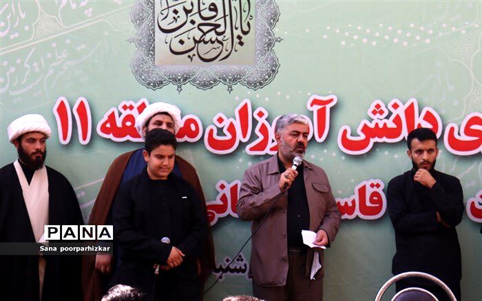 جوانان و نوجوانان امروز، مدافعان حریم ولایت هستند