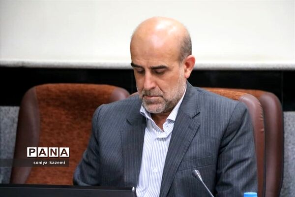 نشست کارگروه بازماندگان از تحصیل در ساری