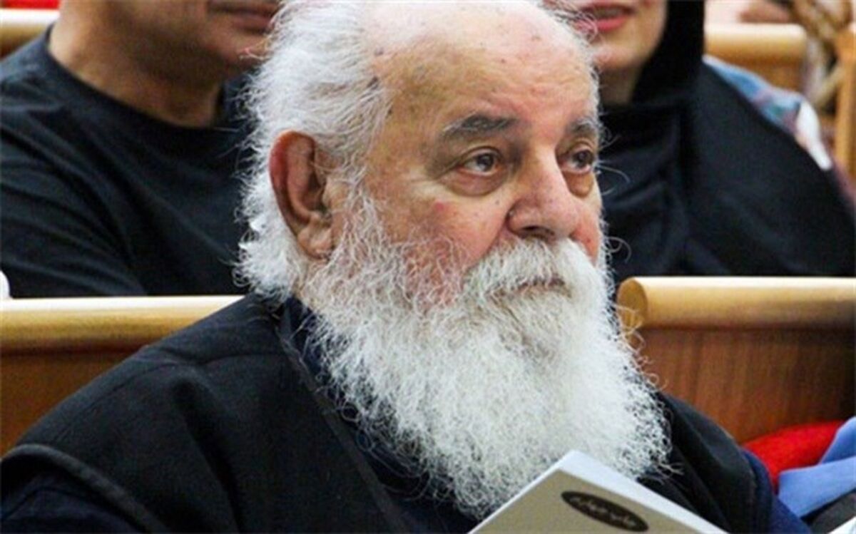 رونمایی از سردیس هوشنگ ابتهاج قبل از مراسم چهلمین روز درگذشت سایه