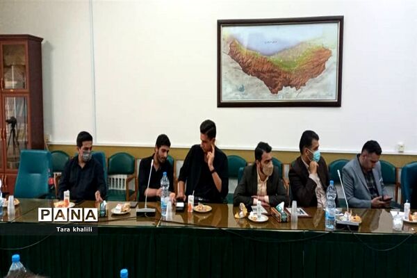 نشست مدیریت آموزش و پرورش شهرستان بهشهر با خبرنگاران و اصحاب رسانه
