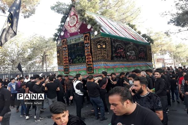 حرکت دسته عزاداری بنی اسد در شهرستان کاشمر