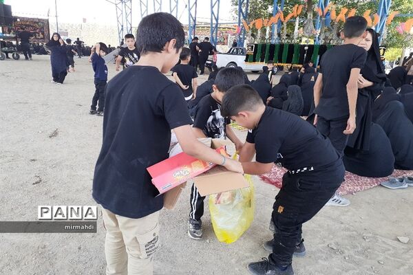 فعالیت دانش‌آموزان پیشتاز گلپایگانی به عنوان پاکبان