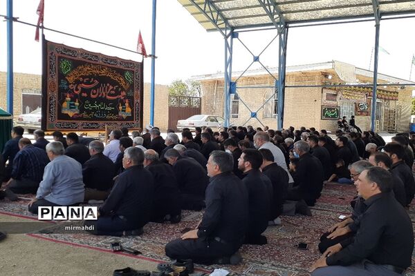 فعالیت دانش‌آموزان پیشتاز گلپایگانی به عنوان پاکبان