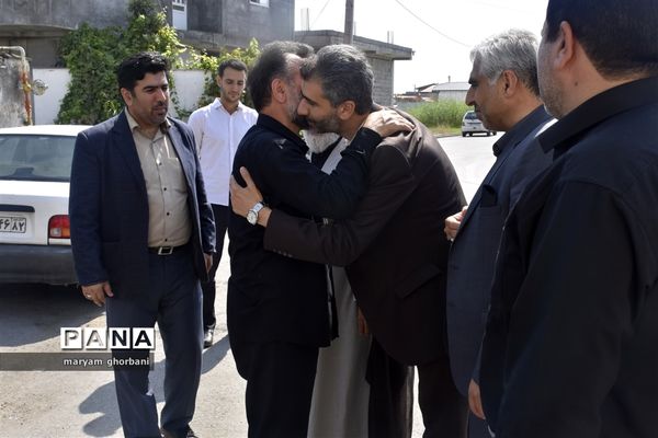 دیدار با خانواده شهید مدافع حرم در بهنمیر