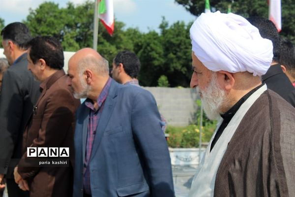 دیدار با خانواده شهید مدافع حرم در بهنمیر