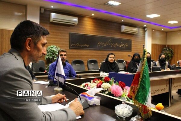 تجلیل از خبرنگاران فعال پانا بهارستان یک