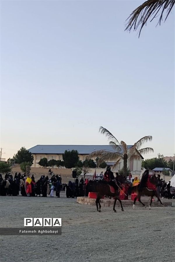 برگزاری نمایش آیینی «یک بیابان بی‌کسی» و حرکت نمادین قافله امام حسین (ع) در شهرستان بن