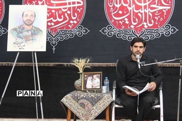 برگزاری اولین سالگرد تدفین پاسدار شهید مدافع حرم عین الله مصطفایی درمحمد‌شهر  کرج