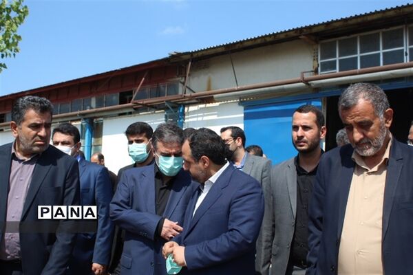 بازدید وزیر اقتصاد از شرکت نکاچوب میاندورود