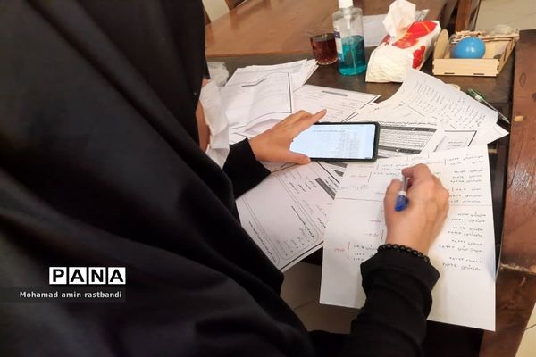 حضور پذیرفته‌شدگان کنکور ۱۴۰۱ در پایگاه‌های انتخاب رشته منطقه ۱۳