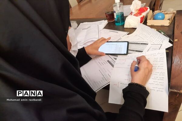 حضور پذیرفته‌شدگان کنکور ۱۴۰۱ در پایگاه‌های انتخاب رشته منطقه ۱۳