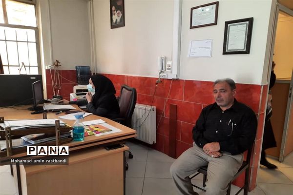 حضور پذیرفته‌شدگان کنکور ۱۴۰۱ در پایگاه‌های انتخاب رشته منطقه ۱۳