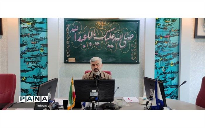 جهاد تبیین، باید در دستور کار مدارس قرار گیرد