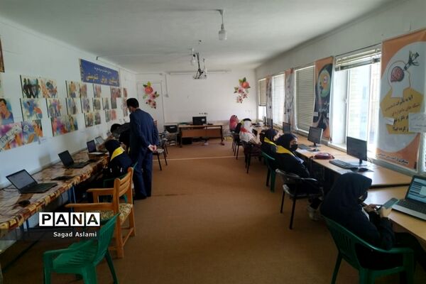 برگزاری آزمون استانی سنجش کیفی خبرنگاران پانا همزمان با سراسر فارس در اقلید