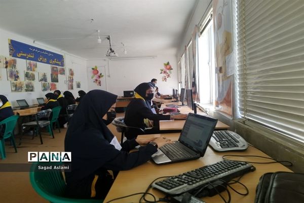 برگزاری آزمون استانی سنجش کیفی خبرنگاران پانا همزمان با سراسر فارس در اقلید