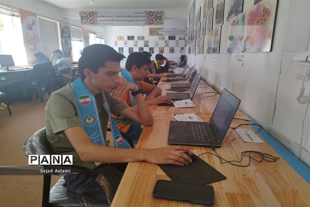 برگزاری آزمون استانی سنجش کیفی خبرنگاران پانا همزمان با سراسر فارس در اقلید