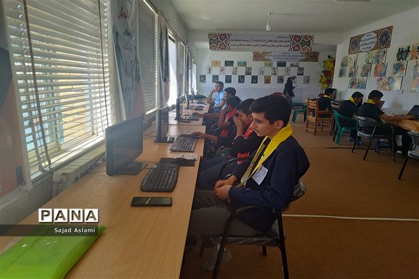 برگزاری آزمون استانی سنجش کیفی خبرنگاران پانا همزمان با سراسر فارس در اقلید