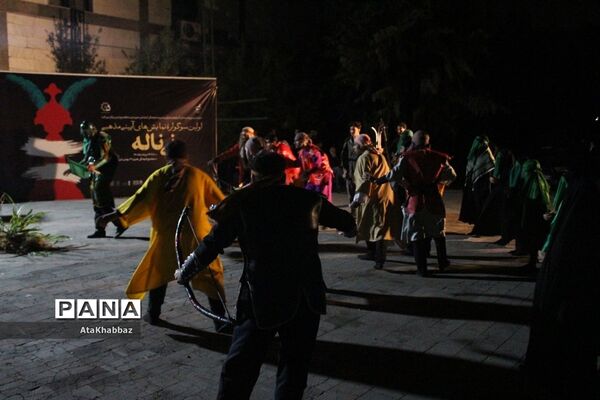 هنر عزادار حسین (ع) است