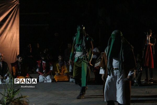 هنر عزادار حسین (ع) است