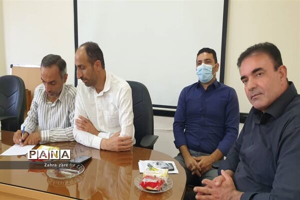 آیین تودیع و معارفه مدیر آموزش وپرورش شهرستان محمود آباد