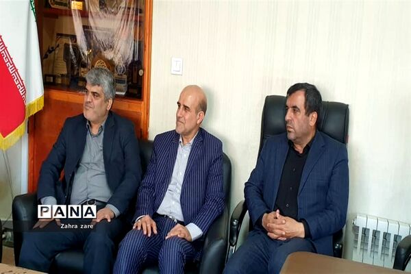 آیین تودیع و معارفه مدیر آموزش وپرورش شهرستان محمود آباد