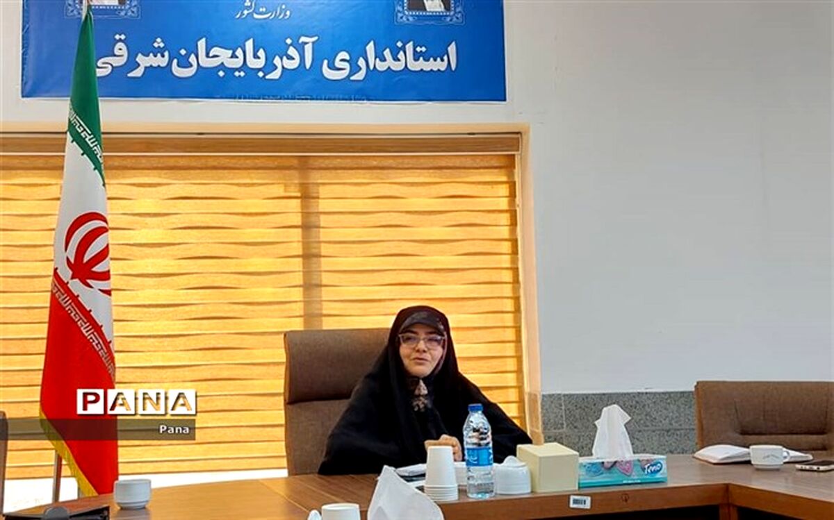 موفقیت هر جامعه ای، وابسته  به بانوان آن است