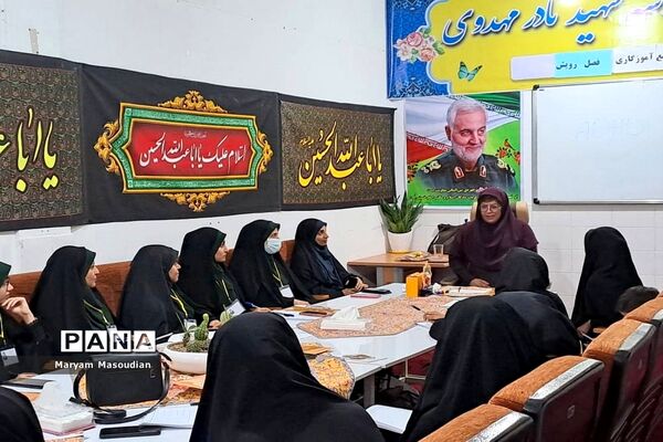 اولین دوره جامع آموزگاری فصل رویش در دشتستان