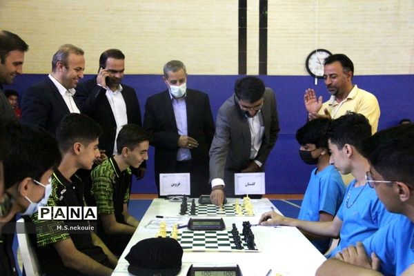آغاز مسابقات  شطرنج دانش‌آموزی در شهرکرد