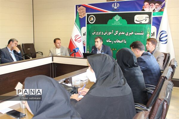 آیین تجلیل از اصحاب رسانه استان کرمانشاه به‌مناسبت روز خبرنگار
