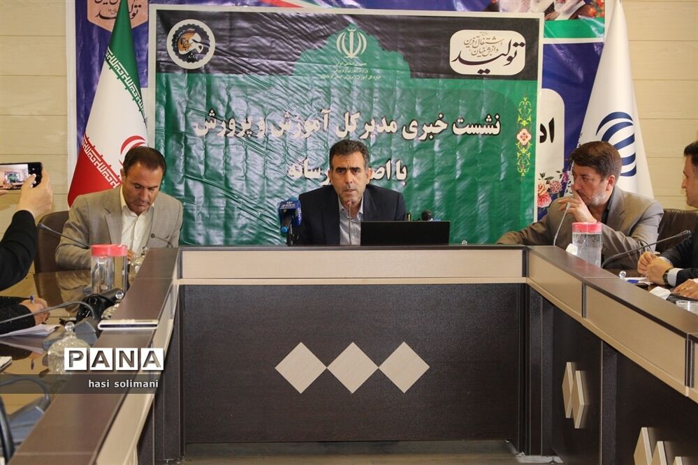 آیین تجلیل از اصحاب رسانه استان کرمانشاه به‌مناسبت روز خبرنگار