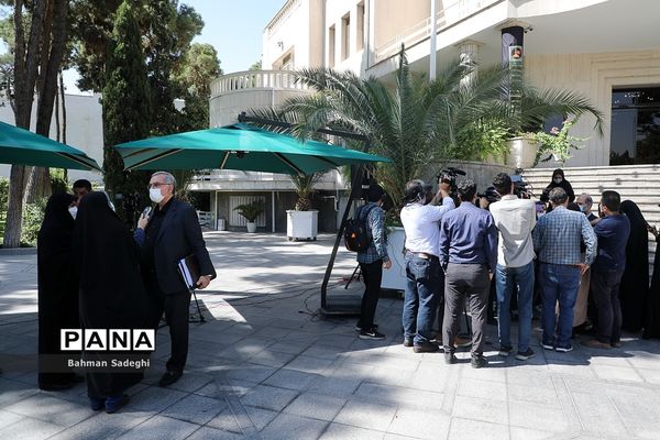 حاشیه جلسه هیات دولت - ۲۶ مرداد