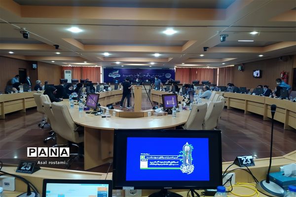 نشست خبری رئیس دانشگاه علوم پزشکی شیراز با اصحاب رسانه