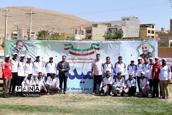 مسابقات دو و میدانی دانش‌آموزی در مرحله کشوری