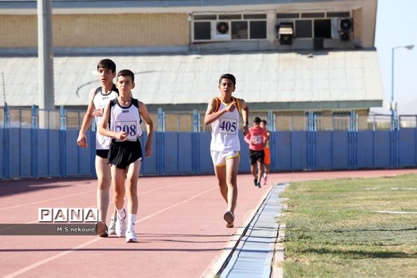 مسابقات دو و میدانی دانش‌آموزی در مرحله کشوری