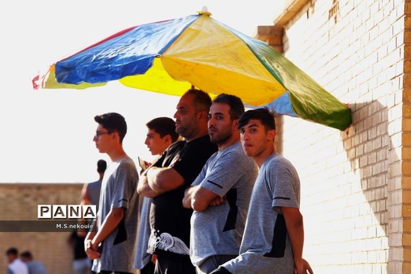 مسابقات دو و میدانی دانش‌آموزی در مرحله کشوری