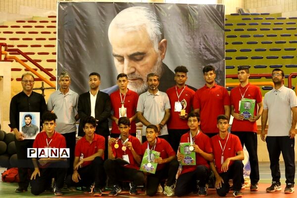 مراسم اختتامیه و اهدای مدال برگزیدگان دو و میدانی کشور