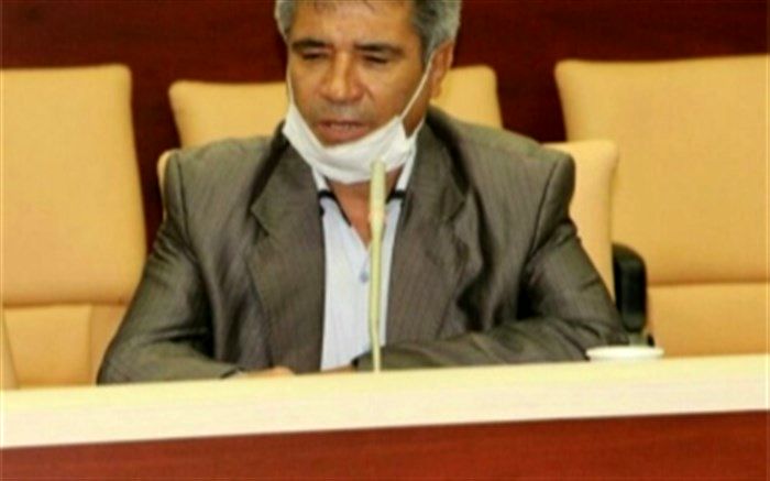 کسی که برای خاک خود جنگیده باشد از آن سهمی برنمی‌دارد